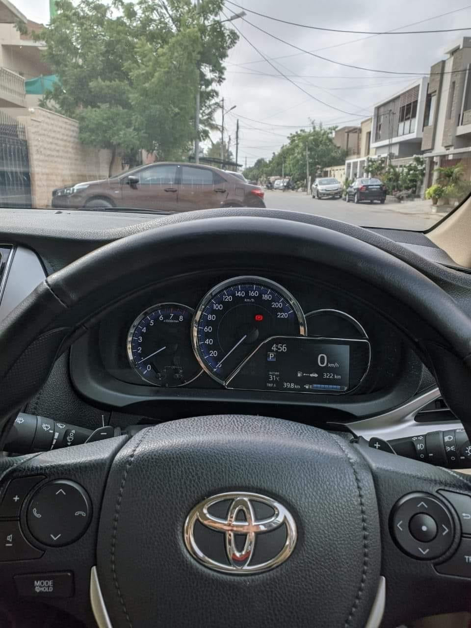 Toyota Yaris Paddle Shifters 2020-2023 - autokings.pk